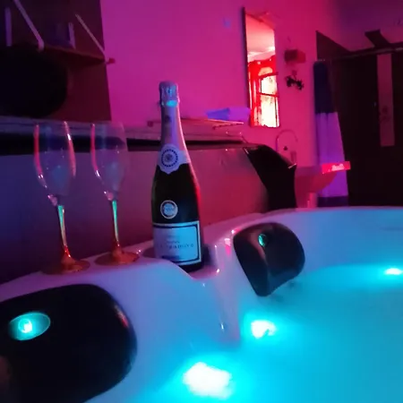 Loveroom 50 Nuances De Grey شقة Saint-Mary-le-Plain